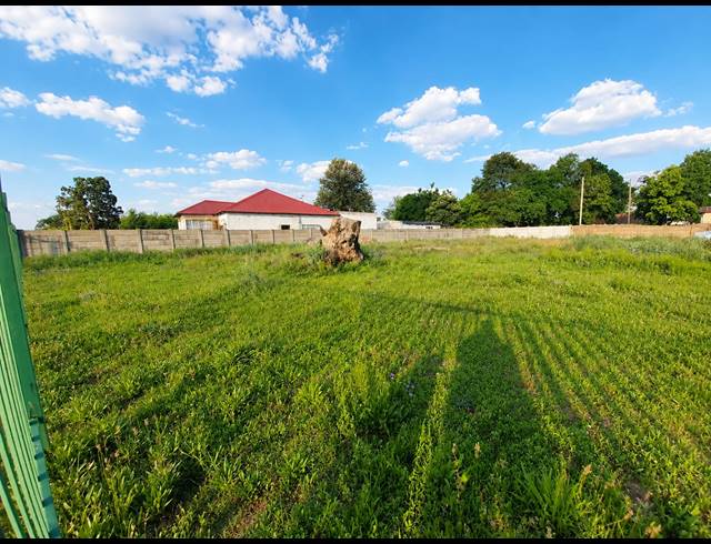 997M² VACANT LAND FOR SALE IN KOOKRUS